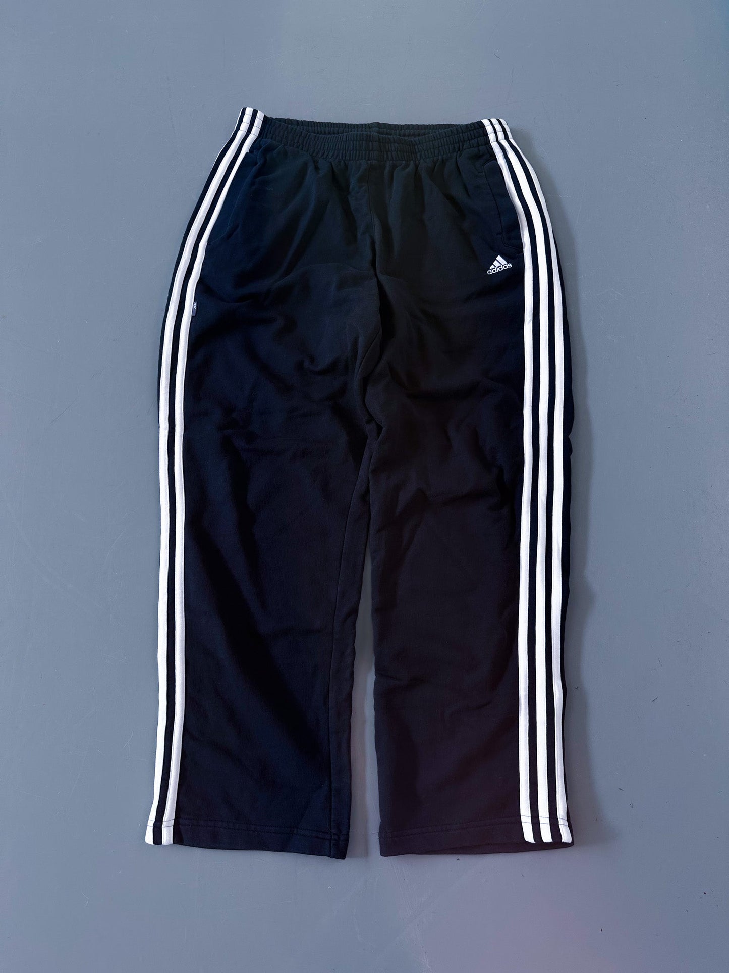 Adidas Vintage Open Leg Sweatpants | L