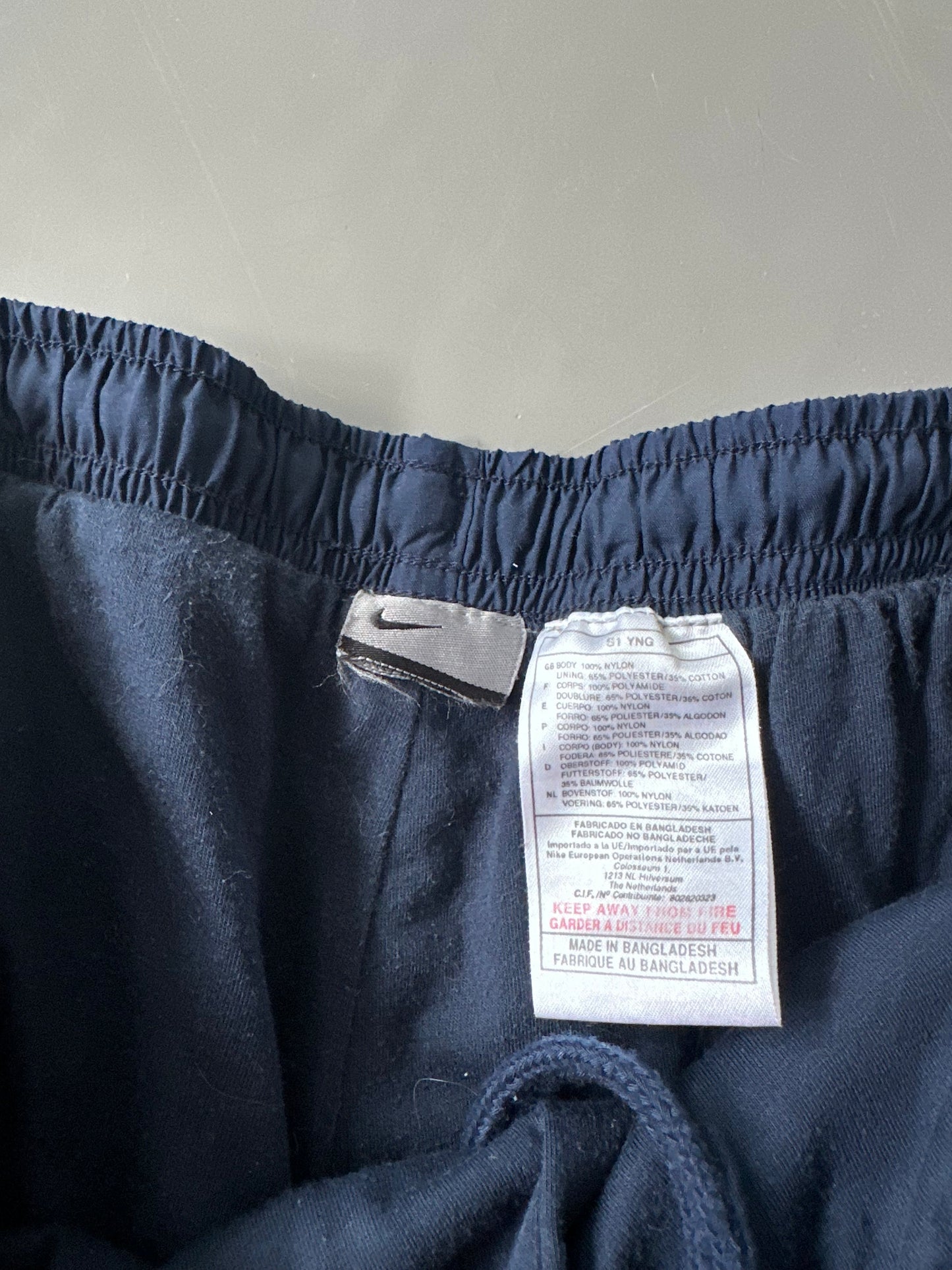 Nike Vintage Trackpants | L