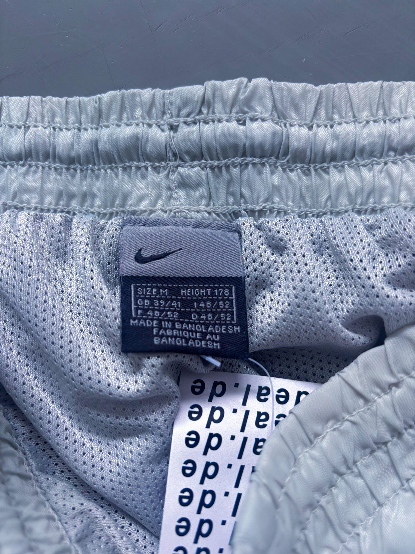 Nike Vintage Trackpants | M