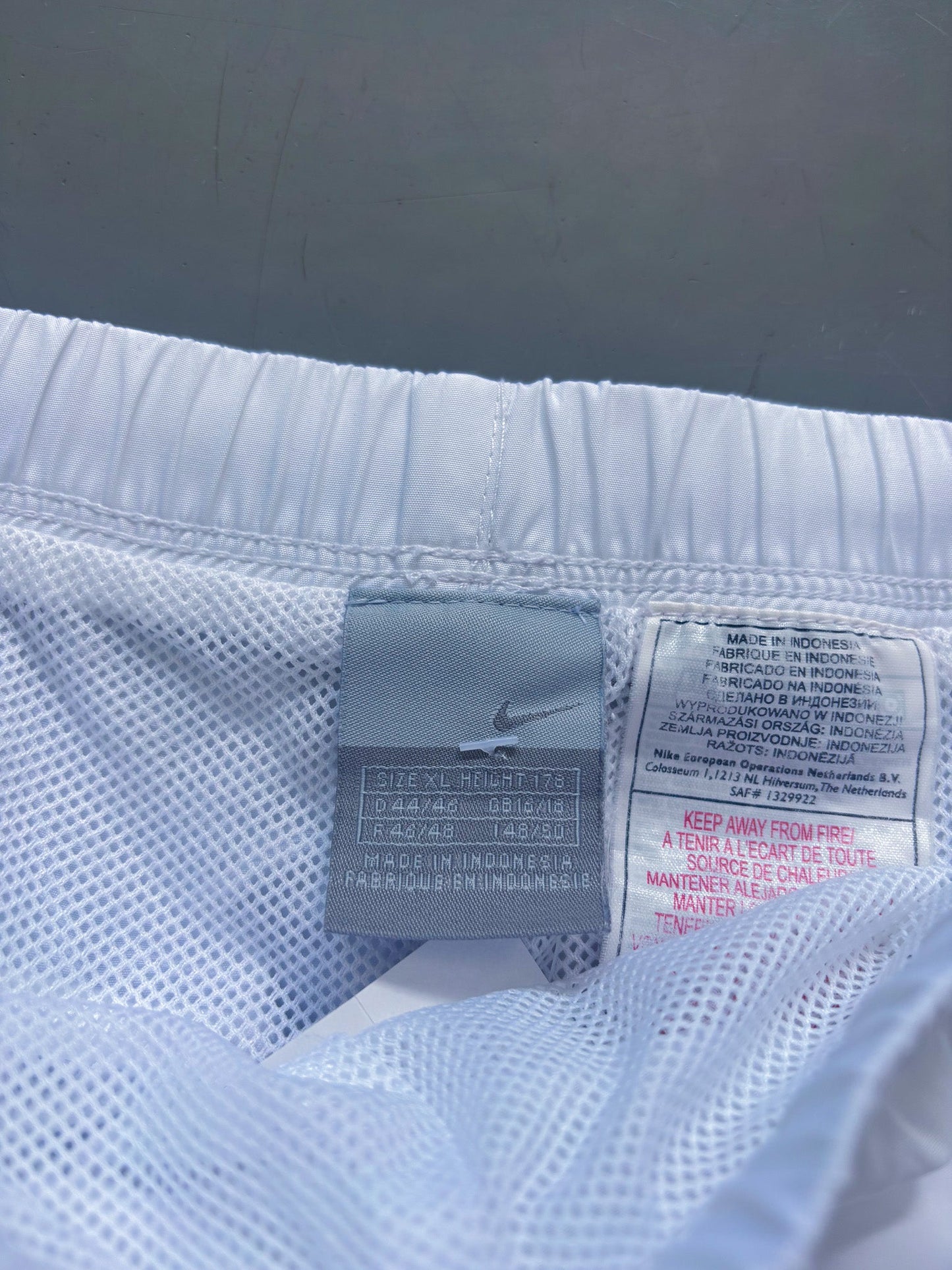 Nike Vintage Trackpants | L