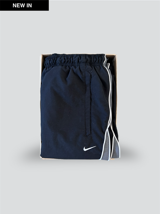 NIKE VINTAGE TRACKPANTS MYSTERY BOX (1 PIECE)