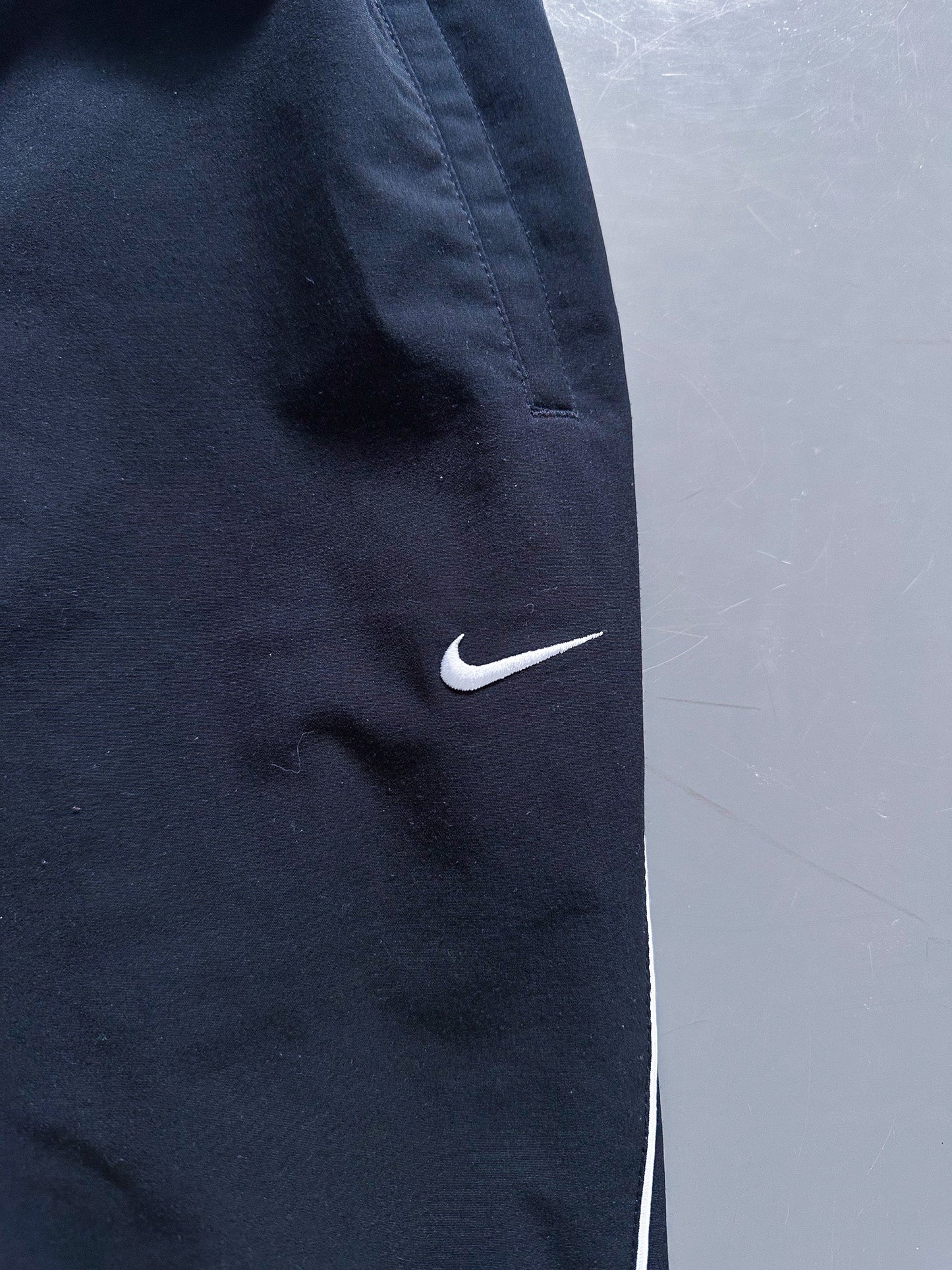 Nike Vintage *PREMIUM* Trackpants | M
