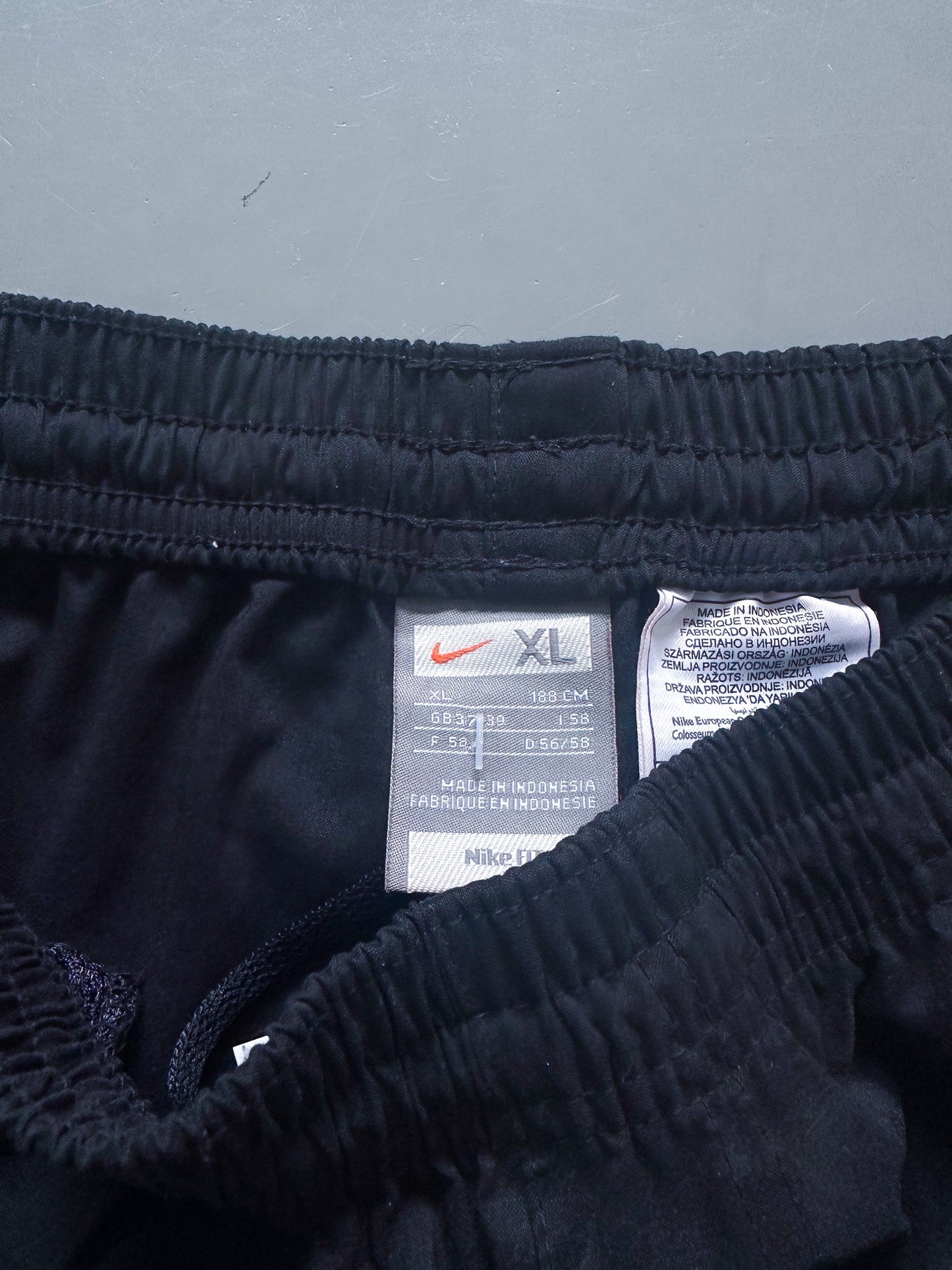 Nike Vintage Trackpants | XL