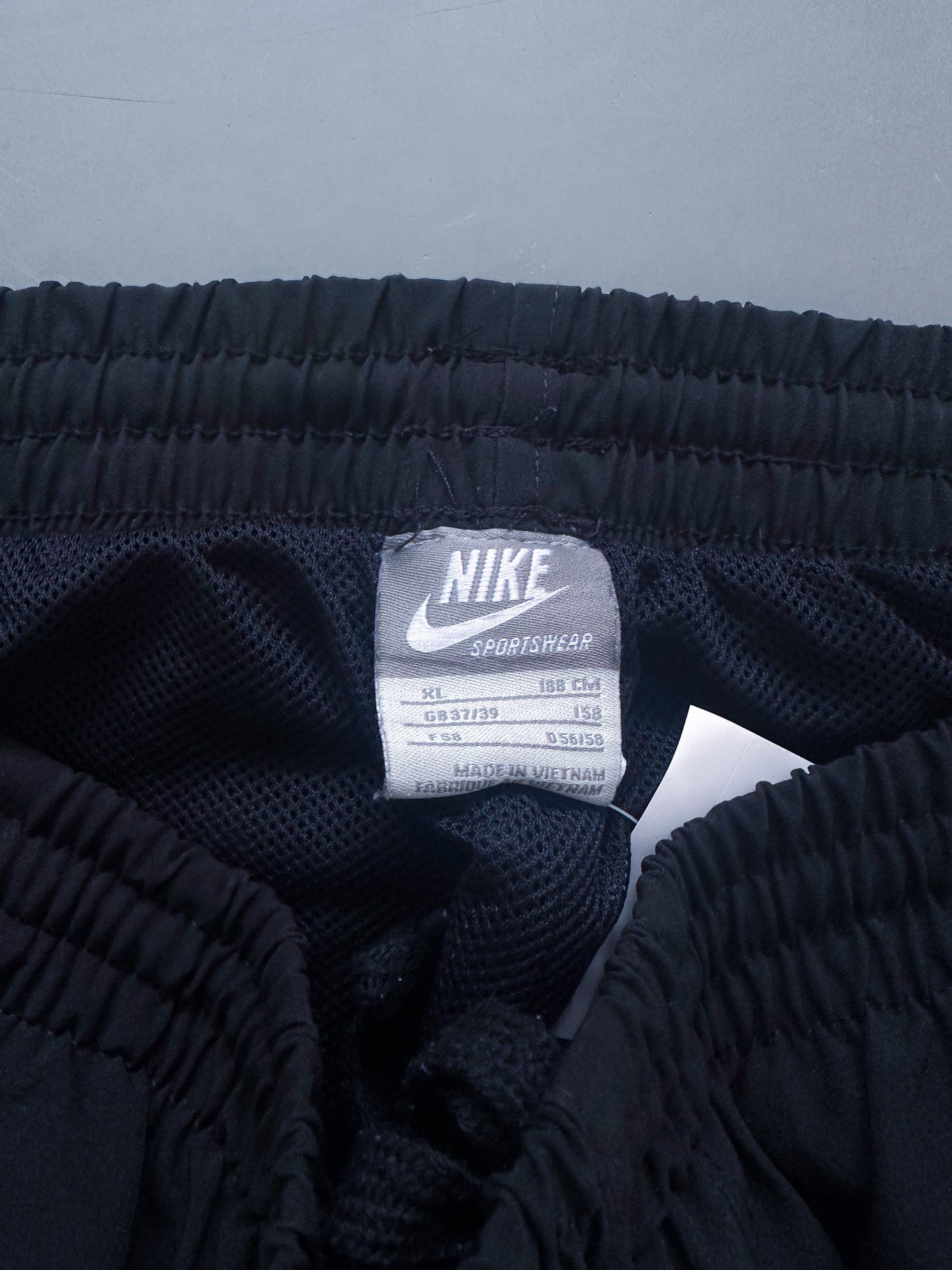 Nike Vintage Trackpants | XL