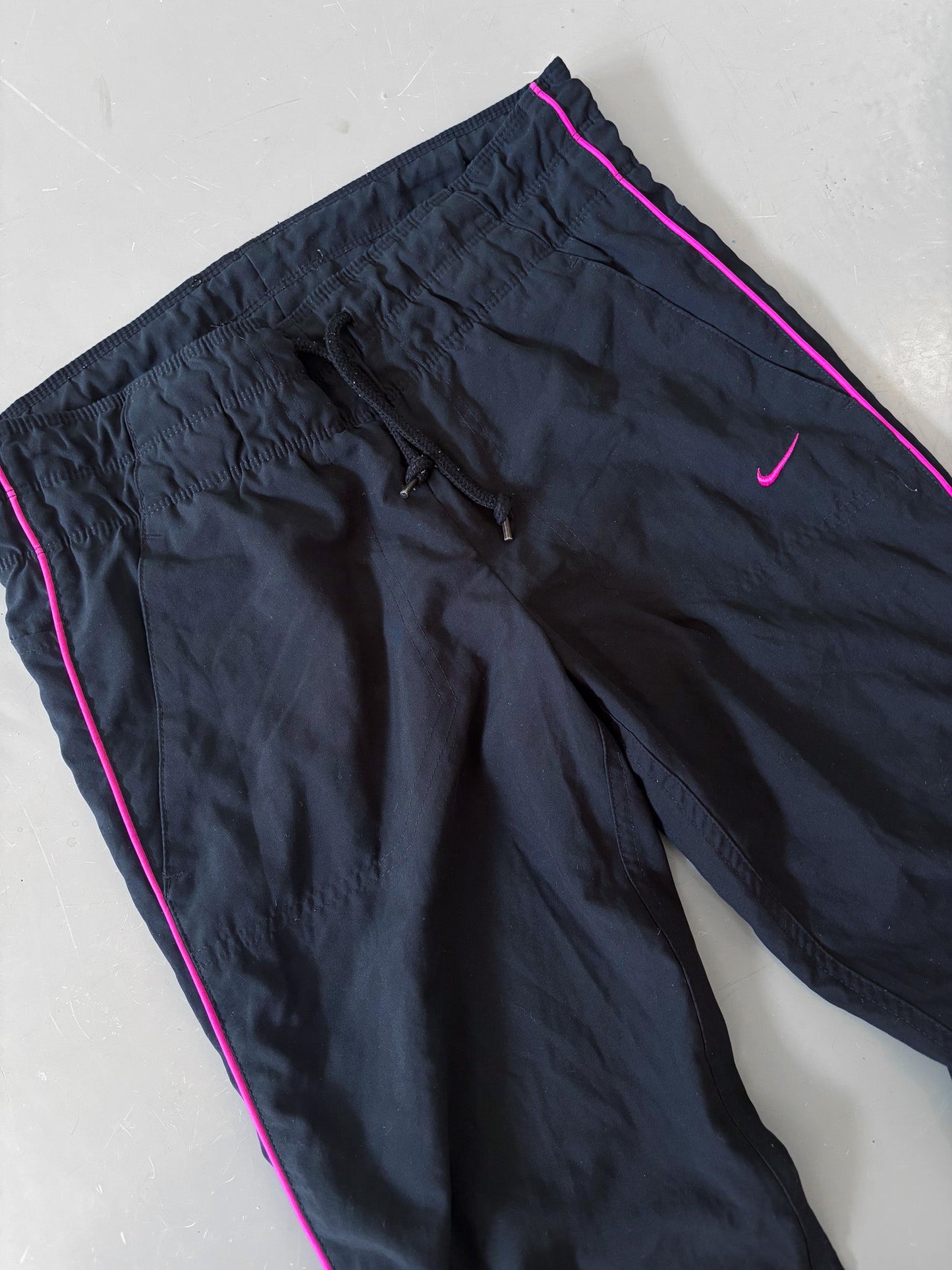 Nike Vintage Trackpants | XS