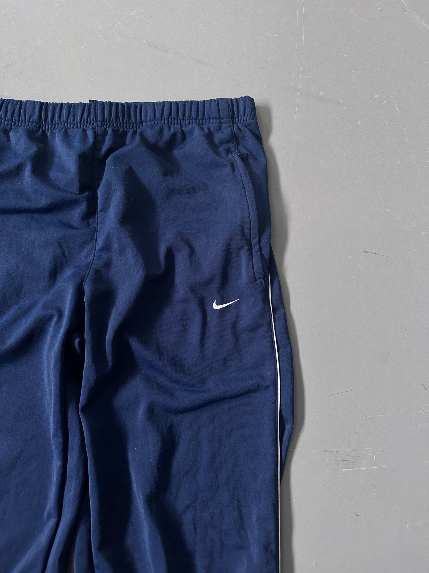 Nike Vintage Trackpants | M