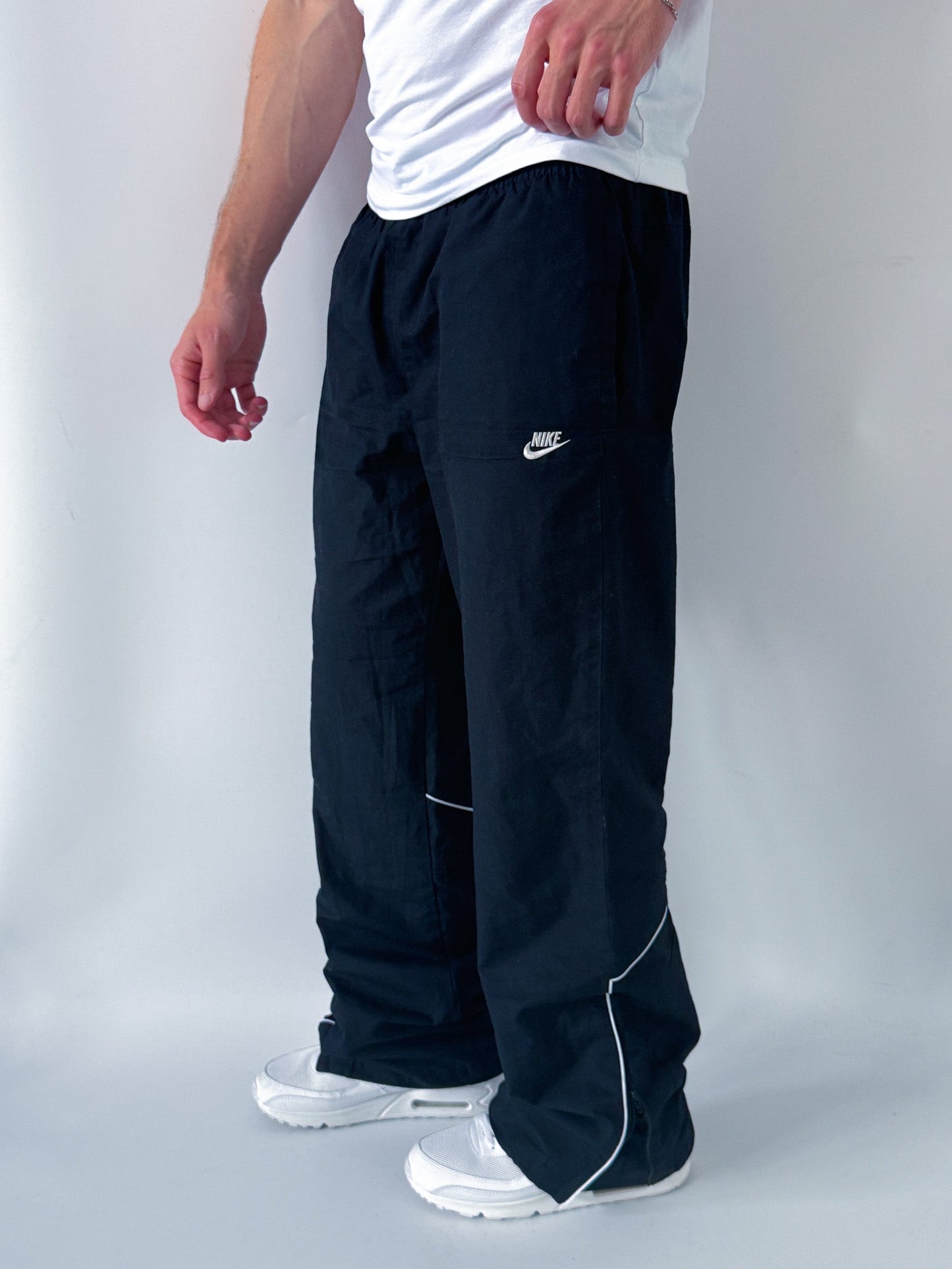 Nike Vintage Trackpants | M